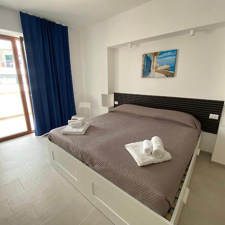 Manfredi Sea Room Vieste Eksteriør bilde